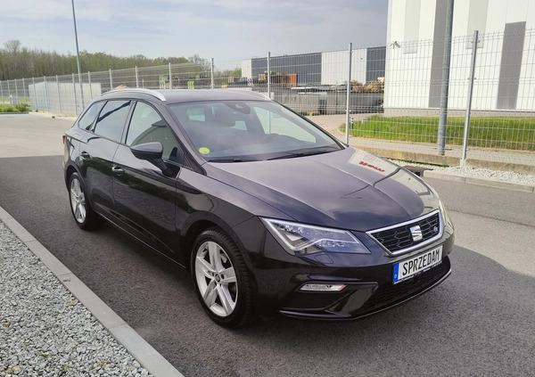 Seat Leon cena 52800 przebieg: 150000, rok produkcji 2019 z Lubin małe 781